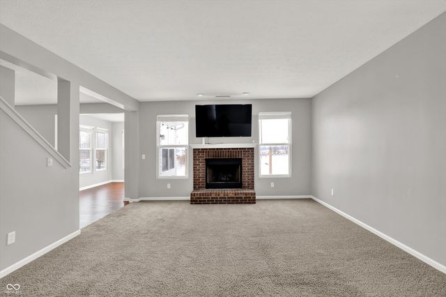 3780 Dusty Sands Road, Whitestown, IN 46075