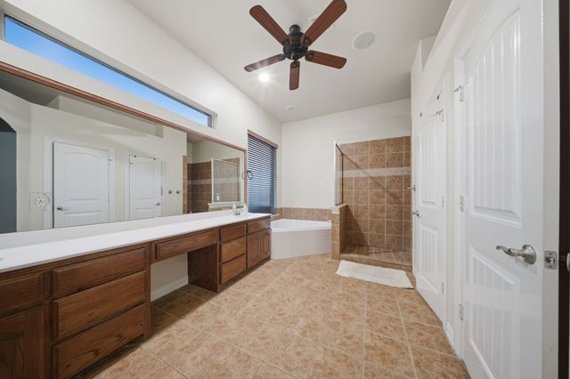 603 Cedar Drive, Pilot Point, TX 76258