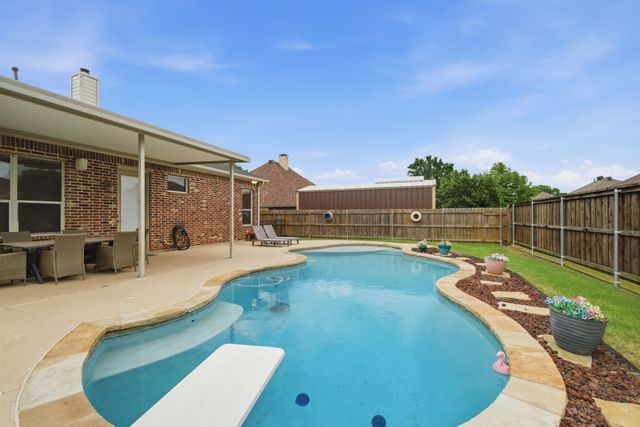 603 Cedar Drive, Pilot Point, TX 76258