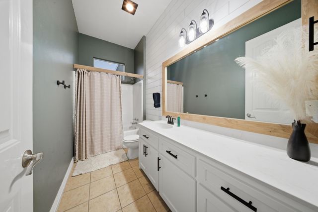 603 Cedar Drive, Pilot Point, TX 76258