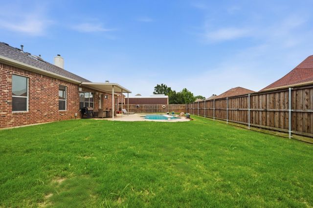 603 Cedar Drive, Pilot Point, TX 76258