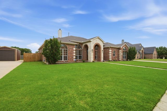 603 Cedar Drive, Pilot Point, TX 76258