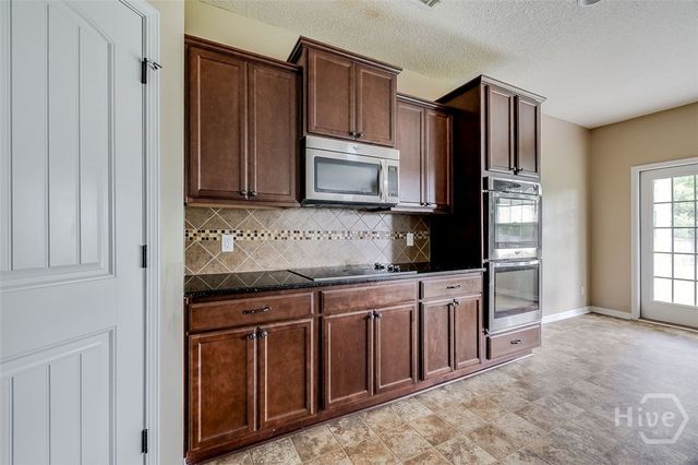 736 NE Mustang Lane, Ludowici, GA 31316