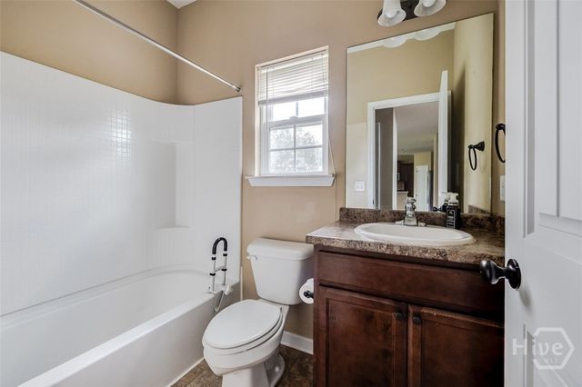 736 NE Mustang Lane, Ludowici, GA 31316