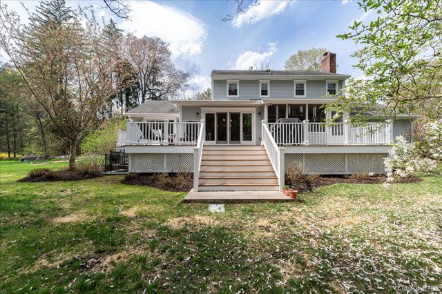 32 Watch Hill Road, Croton-on-hudson, NY 10567