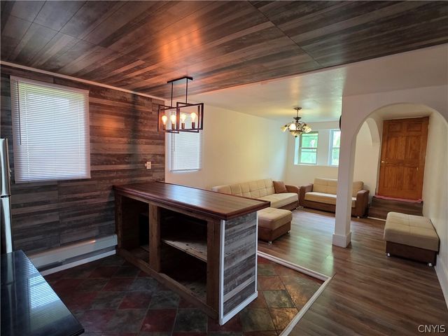 1812 Culver Court, Utica, NY 13501
