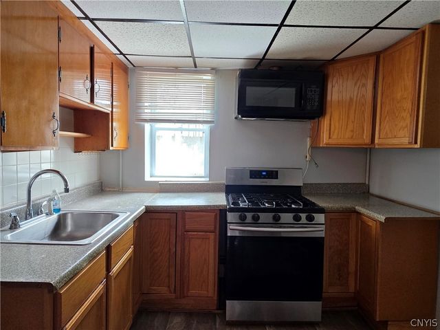 1812 Culver Court, Utica, NY 13501