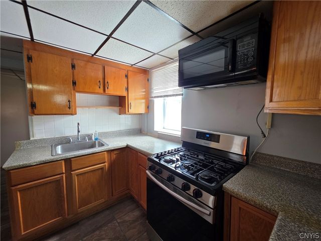1812 Culver Court, Utica, NY 13501