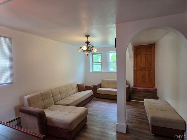 1812 Culver Court, Utica, NY 13501