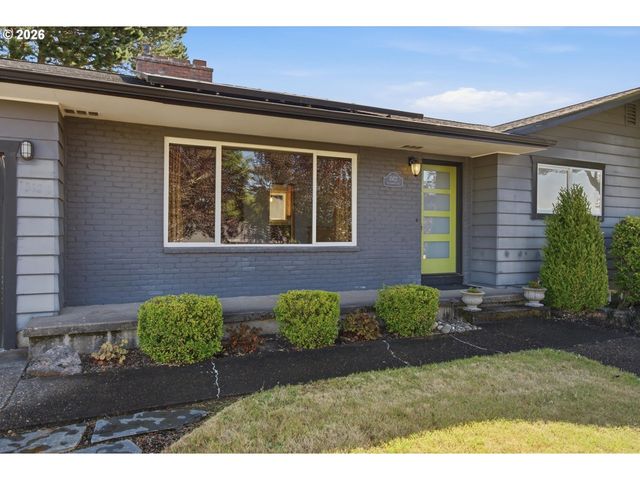 15122 Se LA BONITA Way, Milwaukie, OR 97267