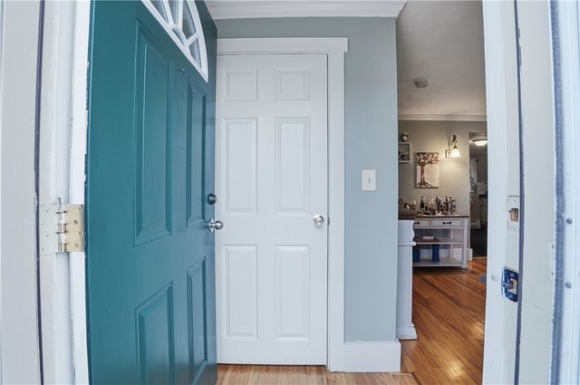 120 APPIAN Way, East Providence, RI 02914