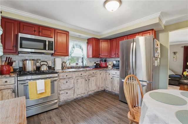 120 APPIAN Way, East Providence, RI 02914