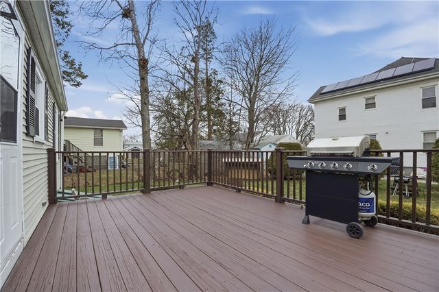 120 APPIAN Way, East Providence, RI 02914