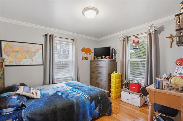 120 APPIAN Way, East Providence, RI 02914