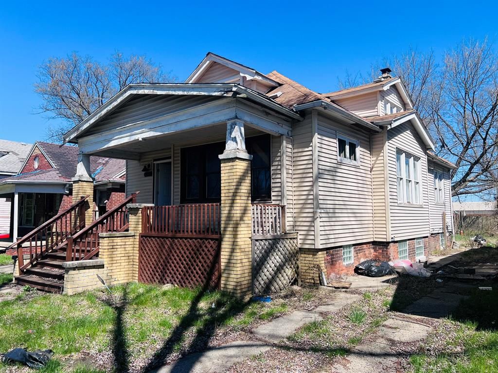 18040 St Louis Avenue, Detroit, MI 48234