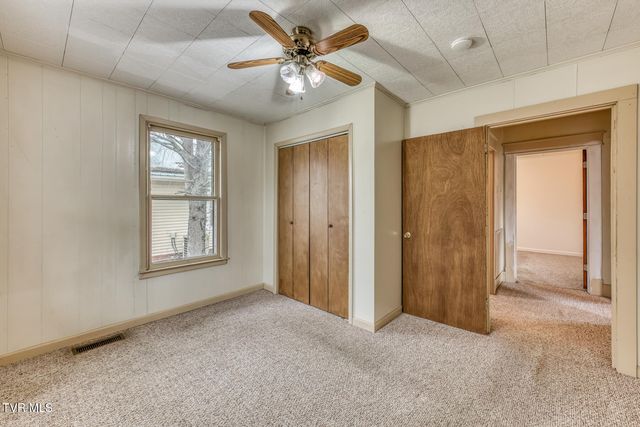 708 North Main Avenue, Erwin, TN 37650