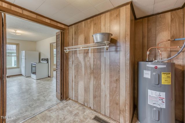 708 North Main Avenue, Erwin, TN 37650