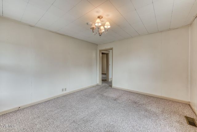 708 North Main Avenue, Erwin, TN 37650
