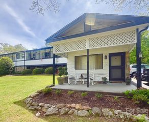 140 Old Mill Road 214, Flat Rock, NC 28731