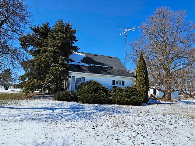 865 Deckerville Road, Deckerville, MI 48427