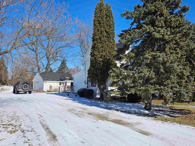 865 Deckerville Road, Deckerville, MI 48427