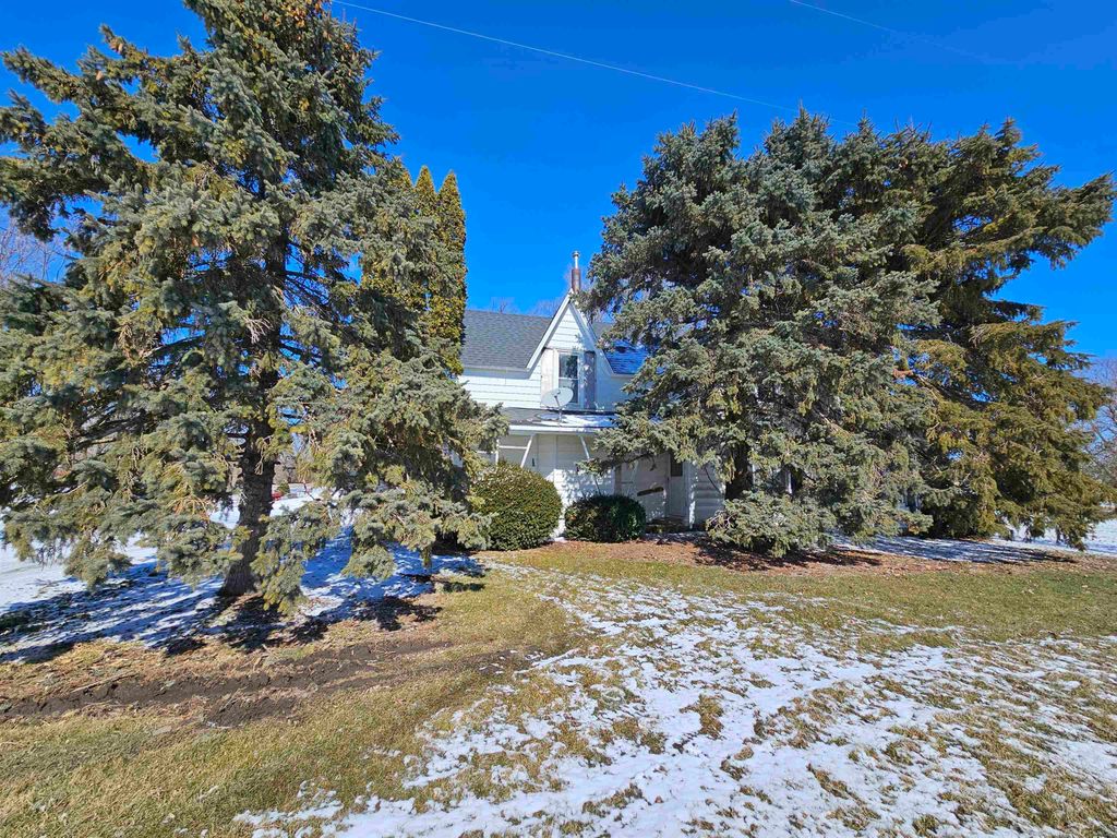 865 Deckerville Road, Deckerville, MI 48427