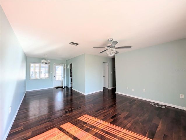 5922 GARDEN LANE A31, Bradenton, FL 34207