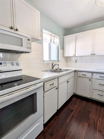 5922 GARDEN LANE A31, Bradenton, FL 34207