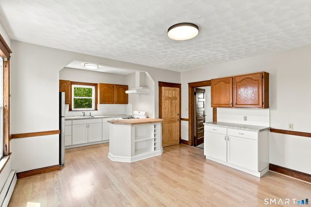 126 Booth Street 3, New Britain, CT 06053