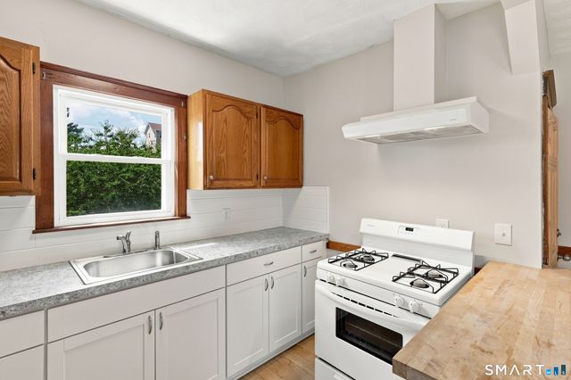 126 Booth Street 3, New Britain, CT 06053