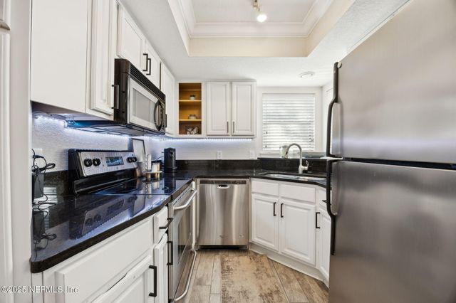 831 SHORELINE Circle, Ponte Vedra Beach, FL 32082