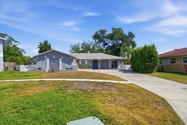 11875 90TH AVENUE, Seminole, FL 33772