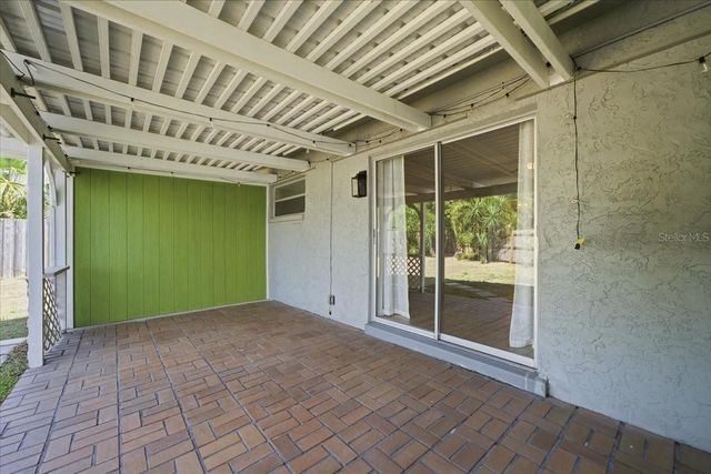 11875 90TH AVENUE, Seminole, FL 33772