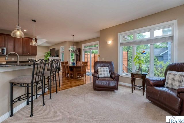 2346 Abbywood Lane, North Mankato, MN 56003