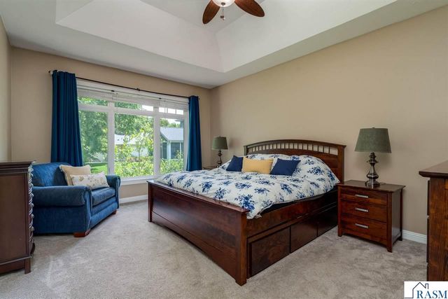 2346 Abbywood Lane, North Mankato, MN 56003