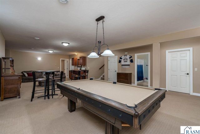 2346 Abbywood Lane, North Mankato, MN 56003