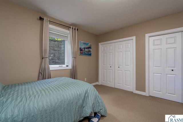 2346 Abbywood Lane, North Mankato, MN 56003