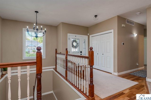2346 Abbywood Lane, North Mankato, MN 56003
