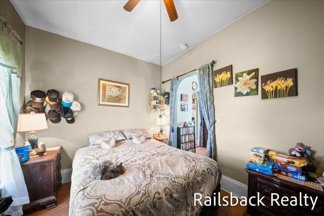 1560 Hamilton Avenue NW, Grand Rapids, MI 49504