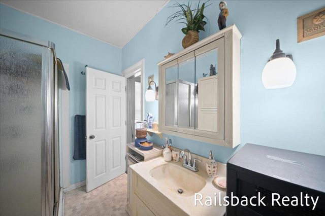 1560 Hamilton Avenue NW, Grand Rapids, MI 49504