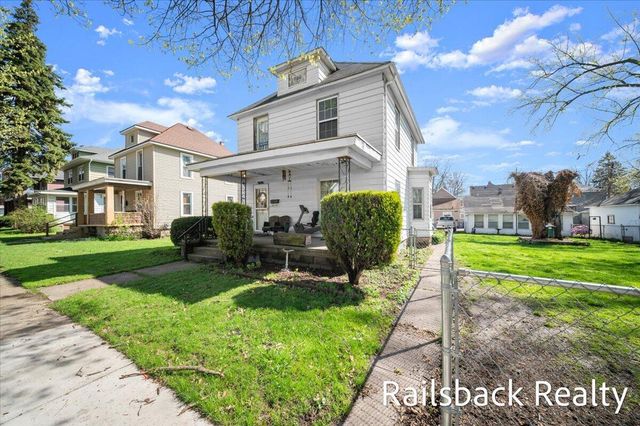 1560 Hamilton Avenue NW, Grand Rapids, MI 49504