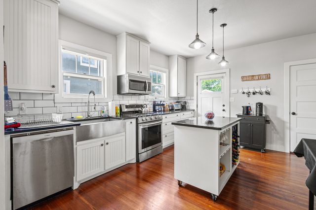 2236 Alston Avenue, Fort Worth, TX 76110