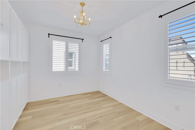 426 Lobata, Irvine, CA 92618
