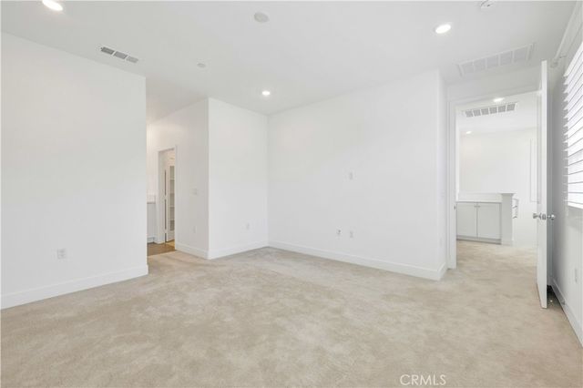 426 Lobata, Irvine, CA 92618