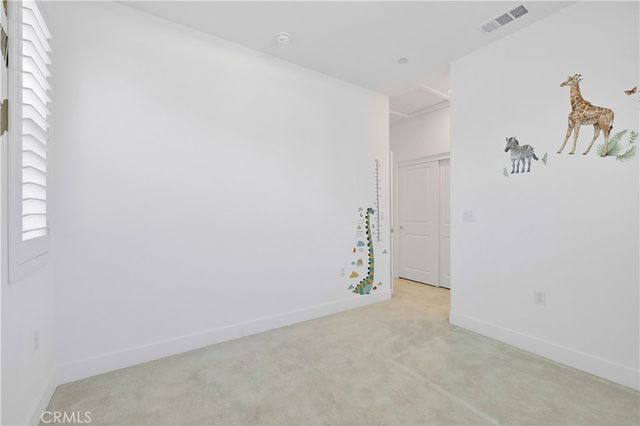 426 Lobata, Irvine, CA 92618