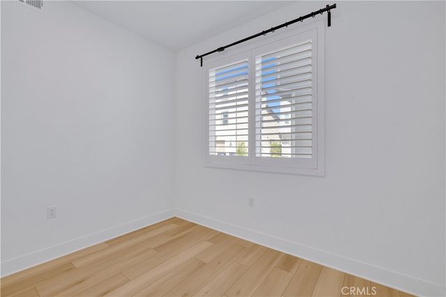 426 Lobata, Irvine, CA 92618