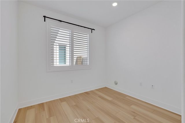 426 Lobata, Irvine, CA 92618