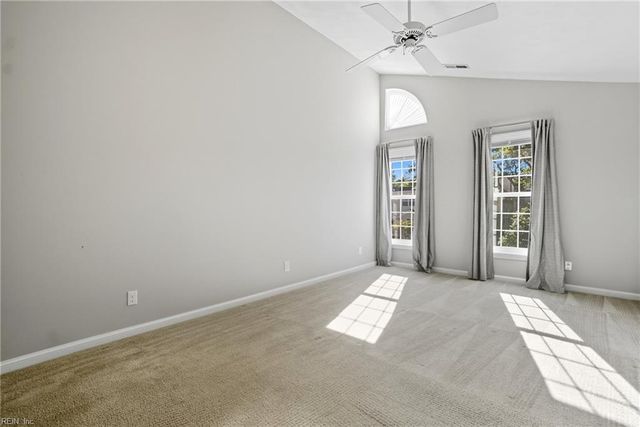 2524 Hidden Shores Dr Apt 104, Virginia Beach, VA 23454