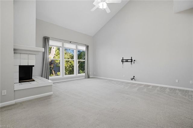 2524 Hidden Shores Dr Apt 104, Virginia Beach, VA 23454