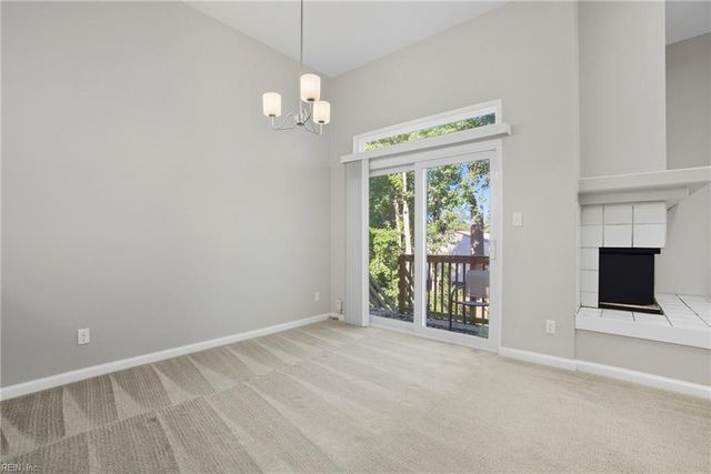 2524 Hidden Shores Dr Apt 104, Virginia Beach, VA 23454